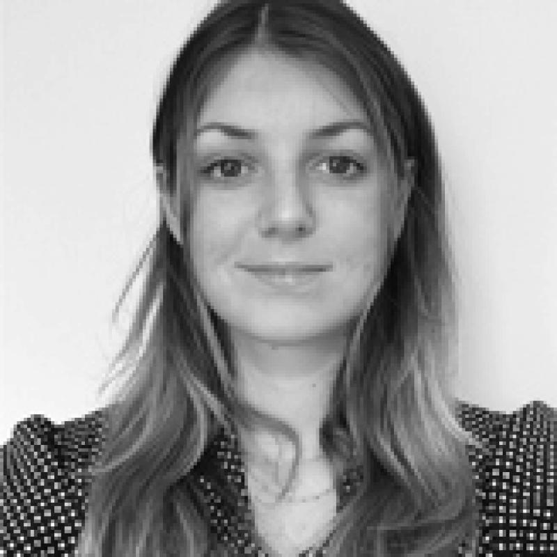 Amy Knapman